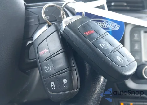 2016 Jeep Renegade Justice z USA, uszkodzony, nr VIN ZACCJBBT9GPD48347